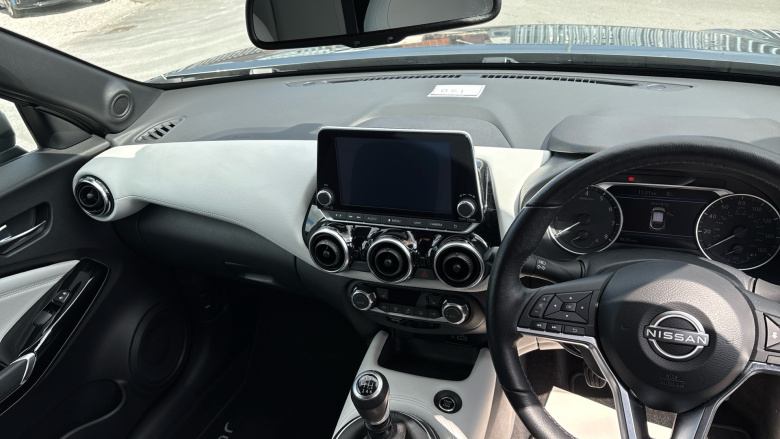 Nissan Juke 1.0 DiG-T 114 Tekna+ 5dr Petrol Hatchback